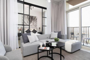 Modern 2 Bedroom Amazing Amenities and Location